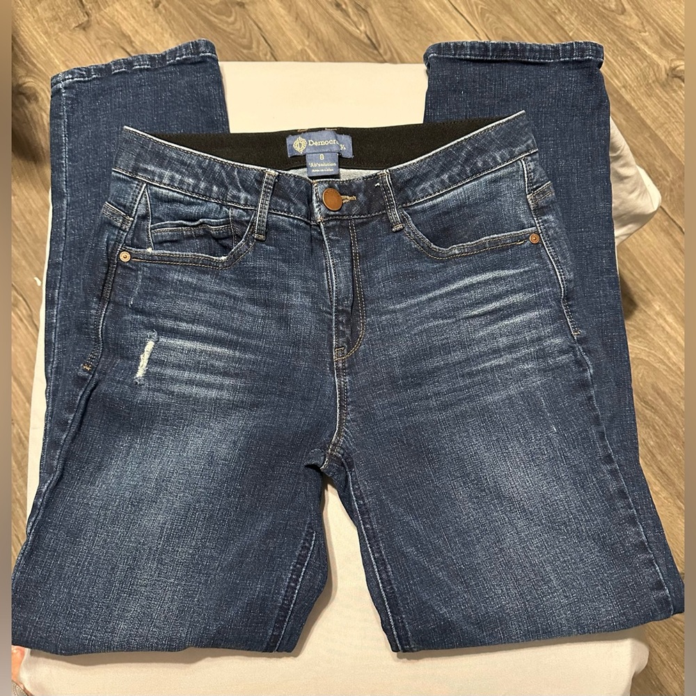 Democracy “Ab” Solution Distressed Straight Leg Jeans